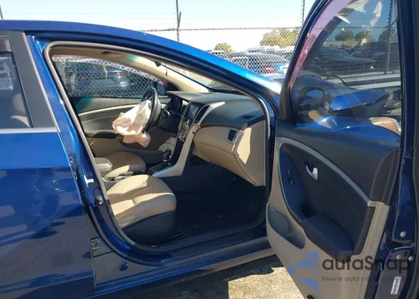 2013 Hyundai Elantra Gt z USA, uszkodzony, nr VIN KMHD35LE4DU105308